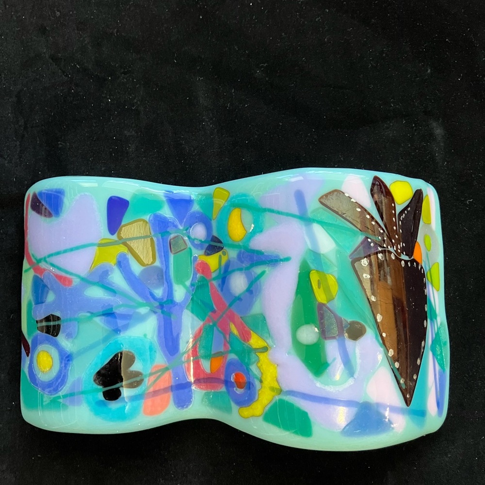 Wild HeartHandmade Fused Art Glass Wave 11”x5” Freestanding Mint Green